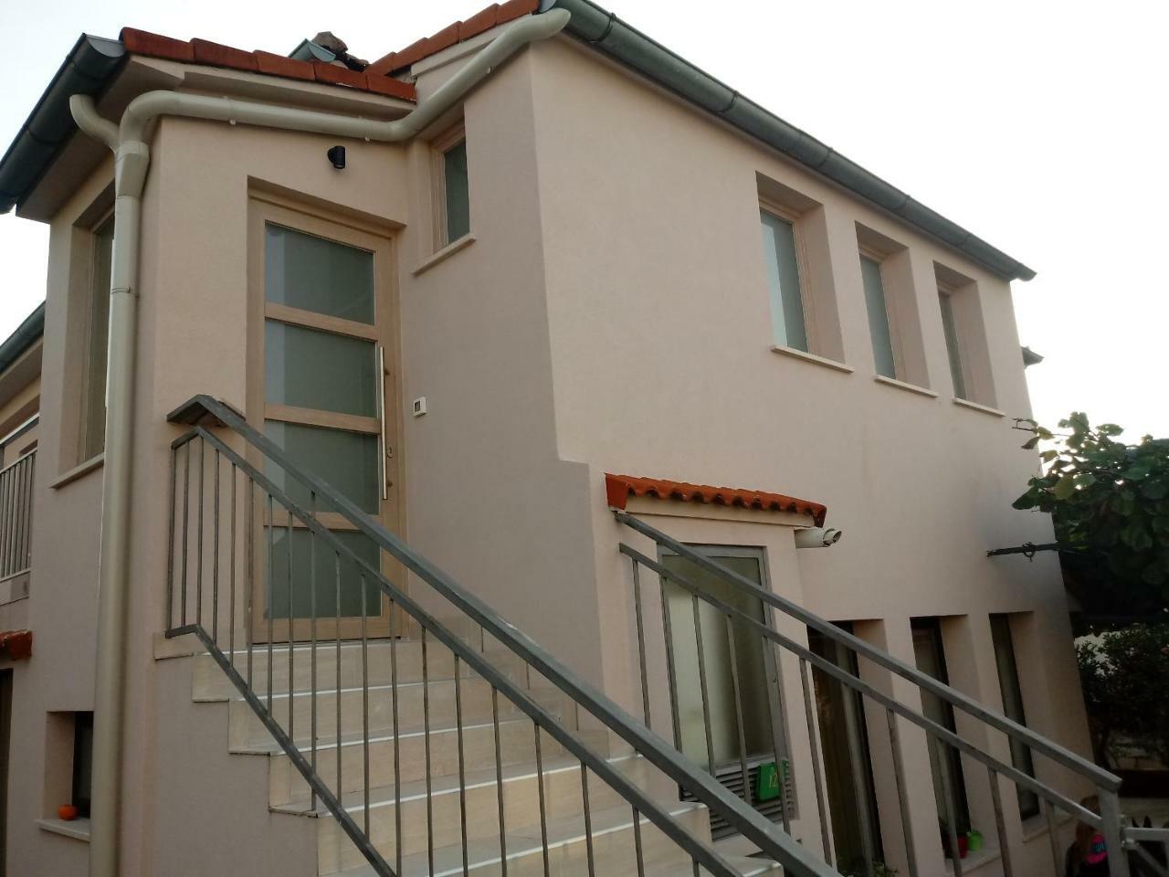 Sunsplash Apartments Pula Bagian luar foto