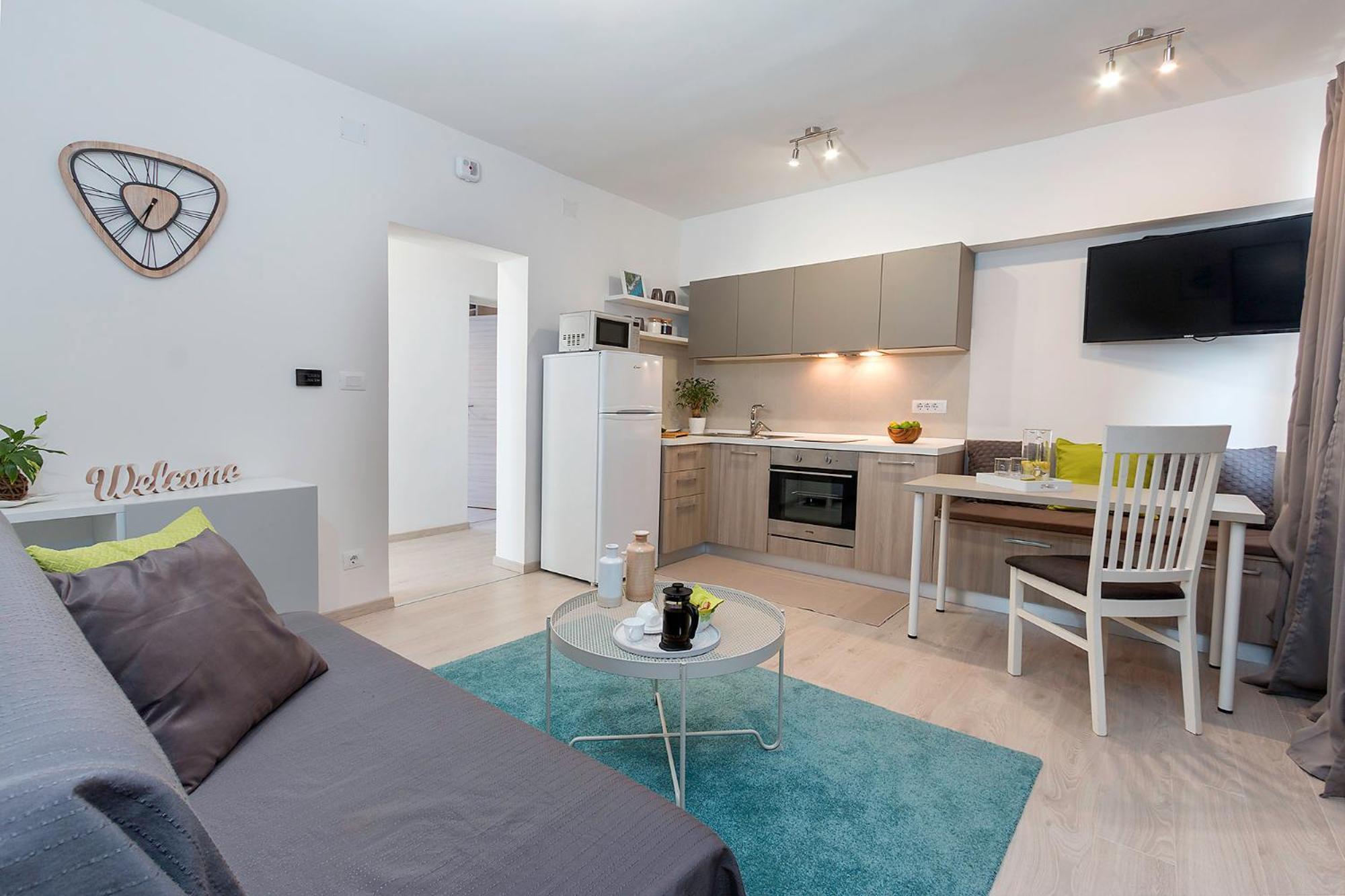 Sunsplash Apartments Pula Bagian luar foto